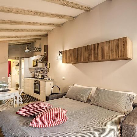 Attic With Terrace By Trevi Fountain Appartement Rome Buitenkant foto