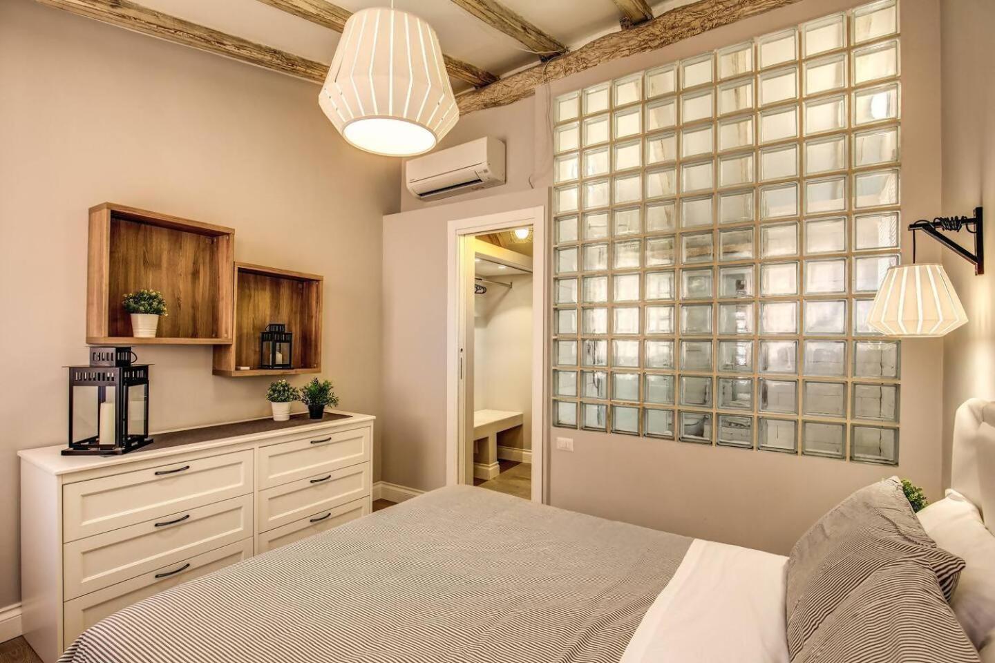 Attic With Terrace By Trevi Fountain Appartement Rome Buitenkant foto
