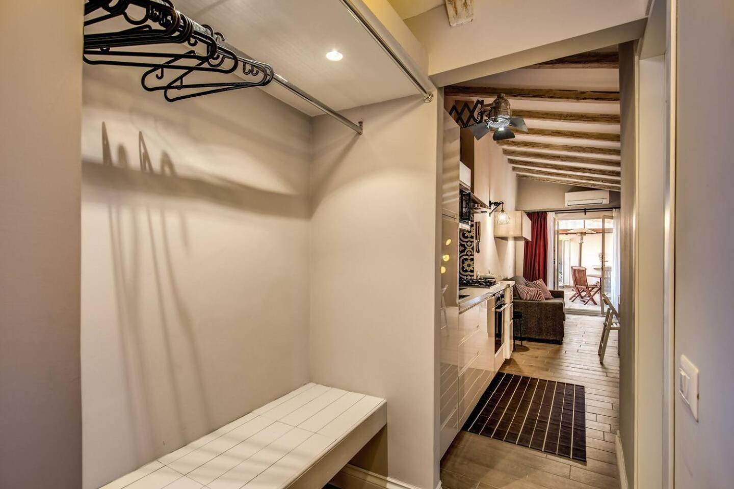 Attic With Terrace By Trevi Fountain Appartement Rome Buitenkant foto